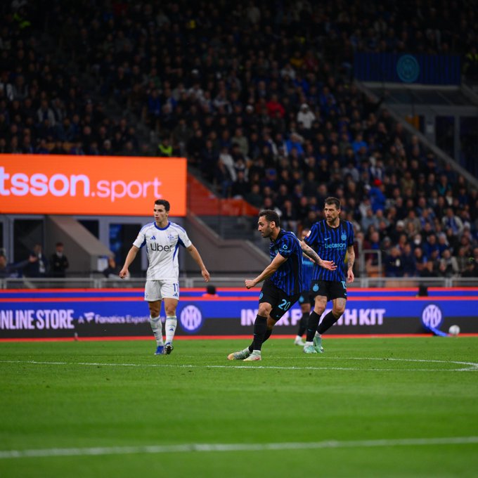 Hasil Coppa Italia: Inter Milan Memastikan Tempat di Final Setelah Kalahkan Como 3-2