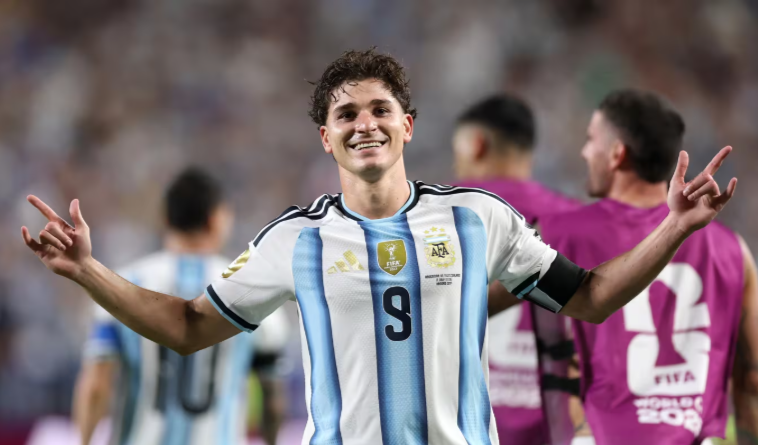 Hasil Argentina vs Swiss Piala Dunia 2026: Julian Alvarez dan Lautaro Martinez Singkirkan 10 Pemain Rossocrociati 