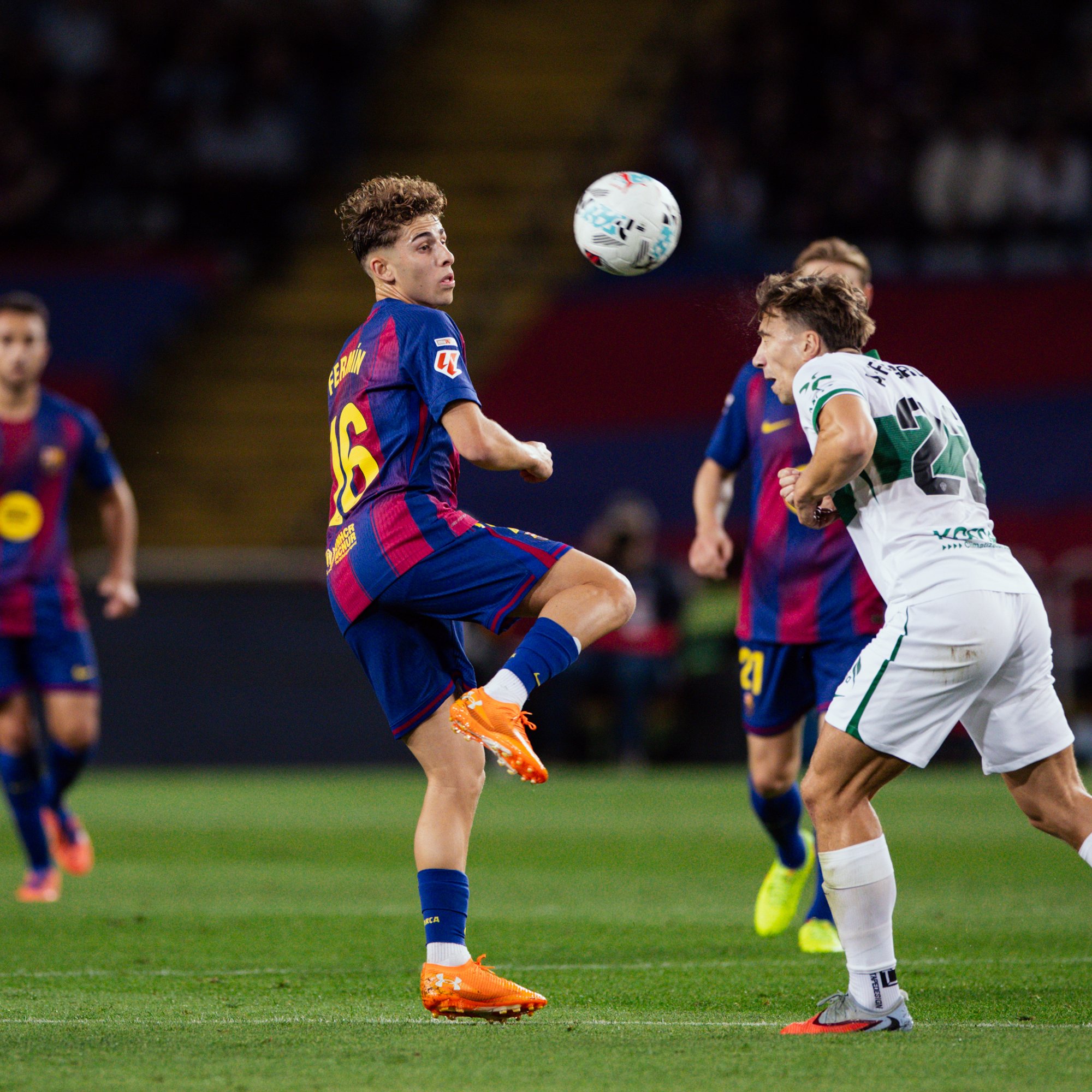 Hasil Liga Spanyol: Barcelona Sikat Elche 3-1 Usai Ditumbangkan Real Madrid