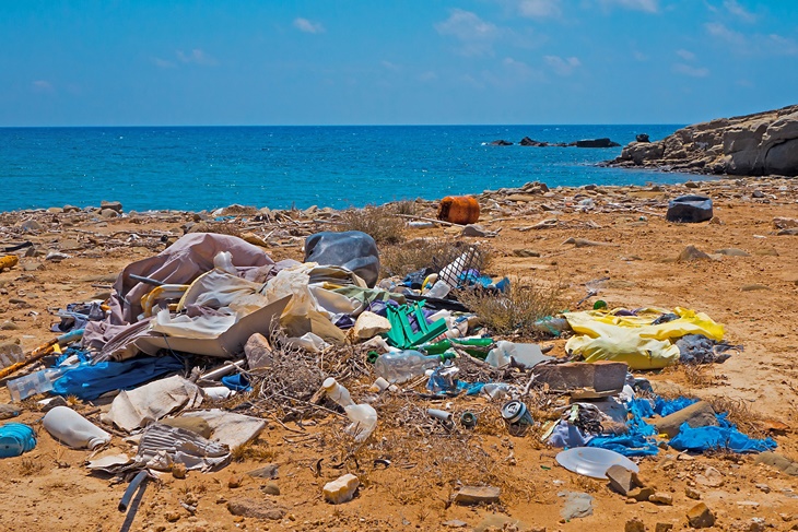 sampah plastik