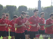 Latihan dengan Topeng Pelindung Wajah, Jordi Amat Turun Melawan Jepang?