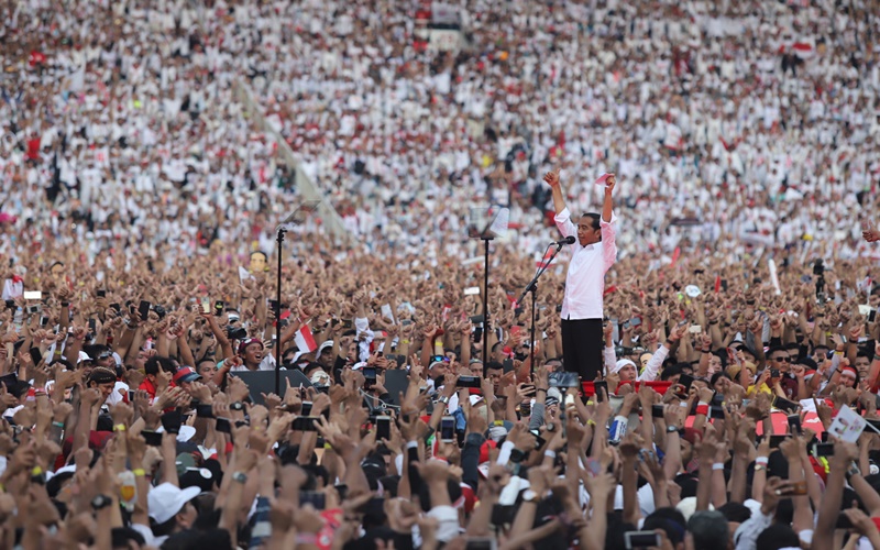 Jokowi membakar semangat optimisme para pendukungnya
