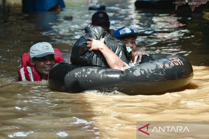 Cerita Pramono Pertama Kali Hadapi Banjir Setelah 4 Bulan Menjabat, Tidak Bisa Tidur Tangani Banjir