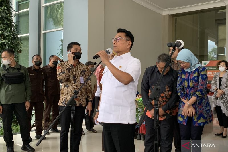 Instruksi Jokowi Soal Mobil Listrik Sebagai Kendaraan Dinas Dilakukan Bertahap