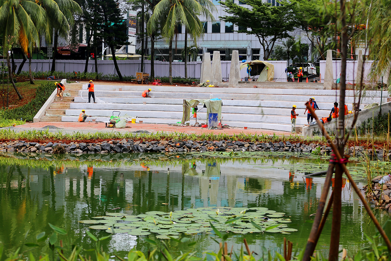 Melihat Progres Pembangunan Taman Bendera Pusaka di Jakarta Selatan Capai 45 Persen