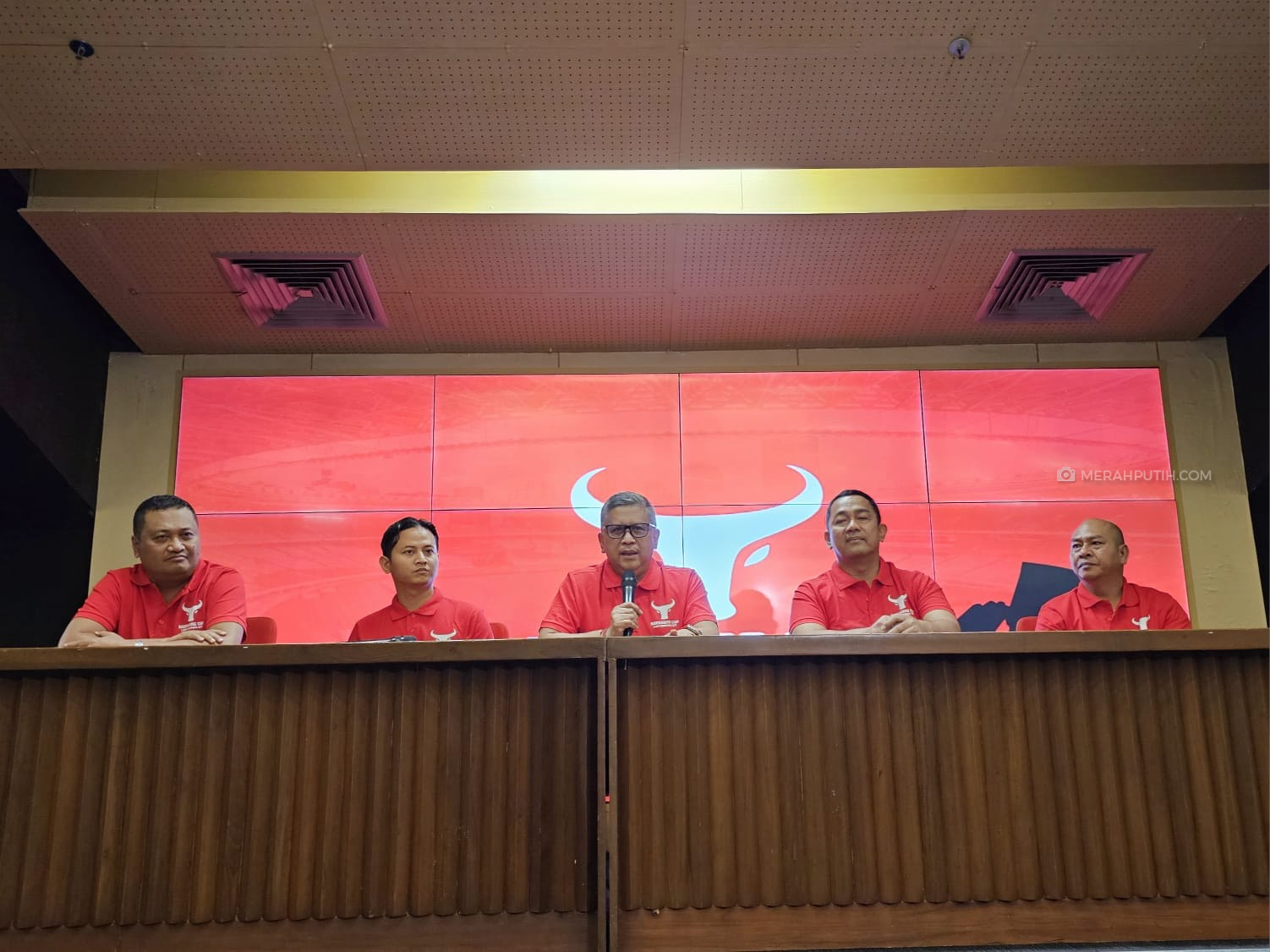 Babak Final Liga Kampung Soekarno Cup Dilaksanakan di GBK Besok
