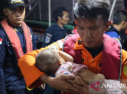 Tim SAR Lakukan Evakuasi 151 Penumpang Kapal Kandas di Perairan Pangkalpinang