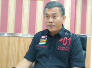 Ketua DPRD DKI Bawakan Buah Kesukaan Ahok ke Tahanan. Tahu Buah Apa?