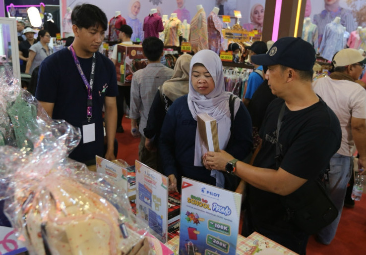 Berburu Perlengkapan Sekolah Harga Hemat di Pekan Terakahir PRJ 2026, Diskon hingga 50 Persen