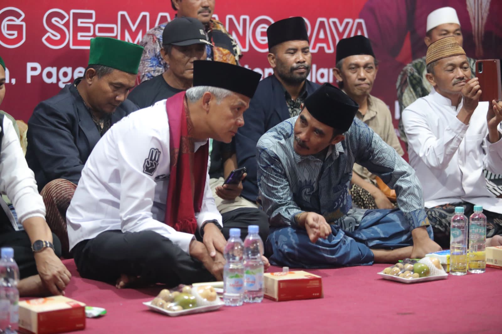  Sesama Murid Mbah Moen, Politikus Demokrat Beralih Dukungan ke Ganjar