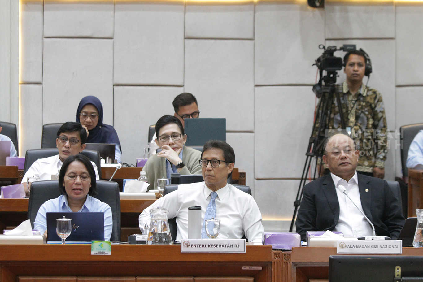 Raker Kepala BGN dan Menkes dengan Komisi IX DPR Bahas Kasus Keracunan Massal MBG