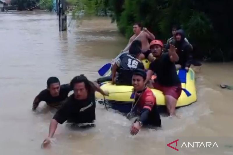 17 Kecamatan Dilanda Banjir, Pemkab Bekasi Minta BNPB Lanjutkan Modifikasi Cuaca