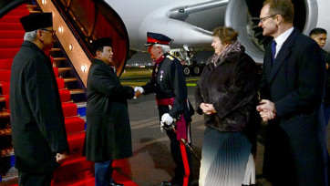 Presiden Prabowo Subianto Tiba di Inggris Perkuat Kemitraan Strategis dan Diplomasi Ekonomi Global