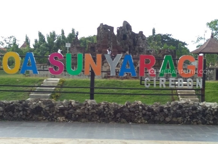 Filosofi Mendalam Gua Peteng di Kompleks Gua Sunyaragi, Cirebon