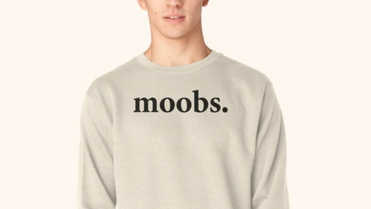 Moobs Bikin Enggak Percaya Diri? Pilihan Pakaian ini Bisa Membantu