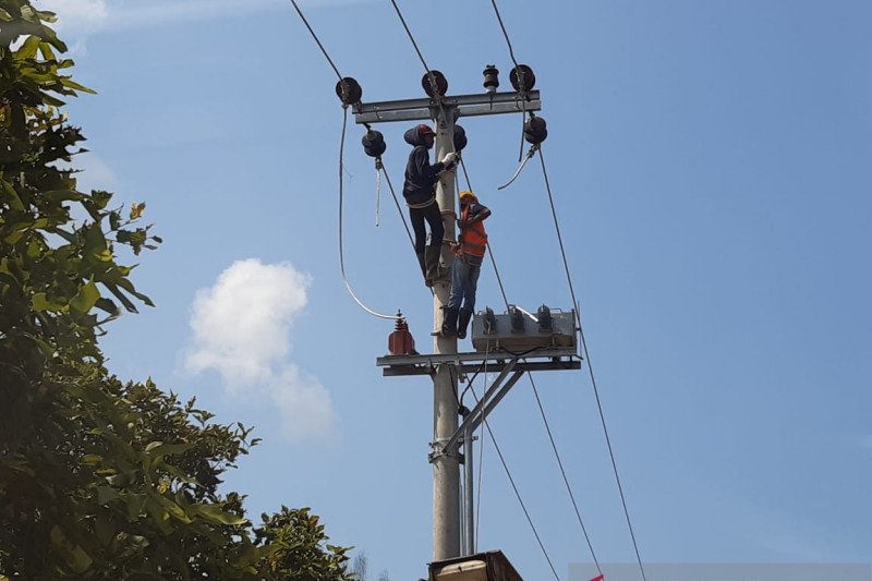 DPR Minta PLN Jangan Ambil Keuntungan Naikkan Tarif Listrik di Tengah Pademi Corona