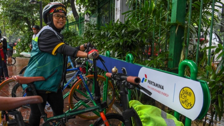 Fasilitas Parkir Sepeda Kolaborasi Pertamina NRE dan Bike to Work