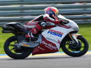 Veda Bintang Muda dari Gunung Kidul, Paduan Rossi & Marquez Versi Indonesia di Moto3