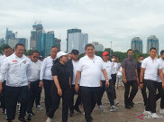 Puan dan Airlangga Bertemu di Monas, Jalan Sehat Sambil Ngobrol Politik