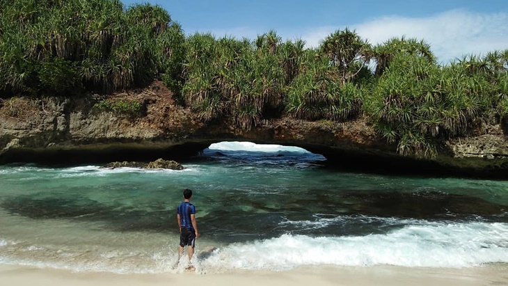 Manjakan Mata, Cek 4 Spot Wisata Unik di Pacitan!