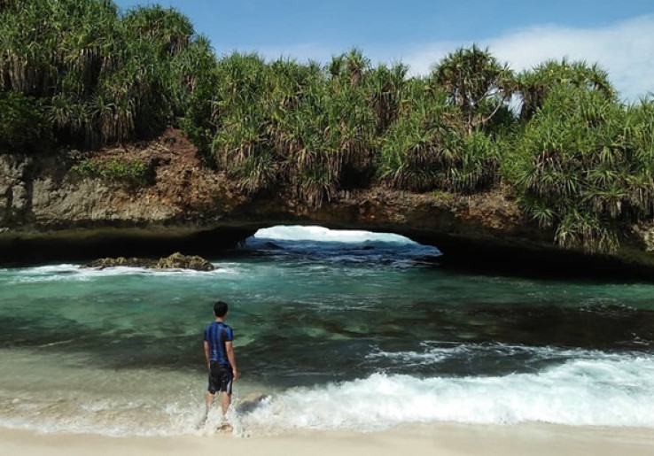 Manjakan Mata, Cek 4 Spot Wisata Unik di Pacitan!