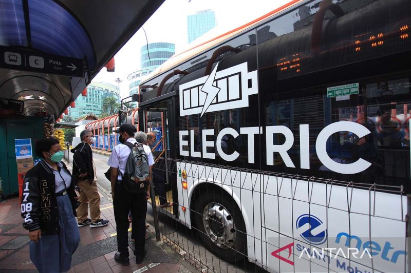 22 Bus Listrik TransJakarta Beroperasi Mulai Oktober 2023 - MerahPutih