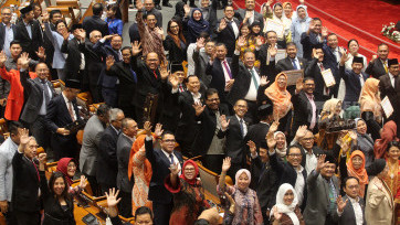 Haru Anggota DPR Periode 2019-2024 Pamit saat Rapat Paripurna DPR Terakhir