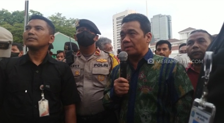 Temui Massa Aksi, Wagub DKI Klaim Pergub Penggusuran dalam Tahap Pencabutan