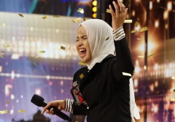Tampil Memukau, Putri Ariani Sabet Golden Buzzer di 'America's Got Talent'