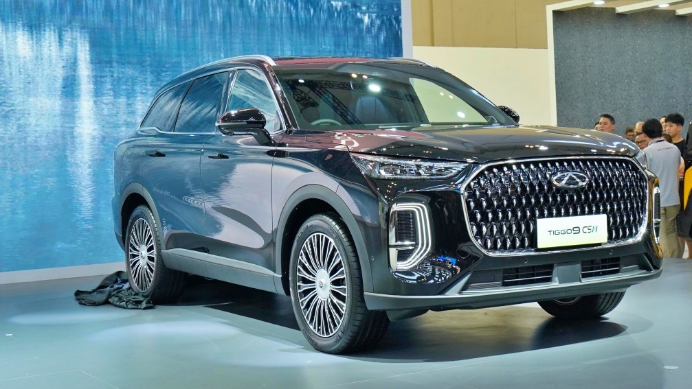 SUV Premium Ramah Lingkungan Chery TIGGO 9 CSH Tarik Perhatian Pengunjung GIIAS 2025