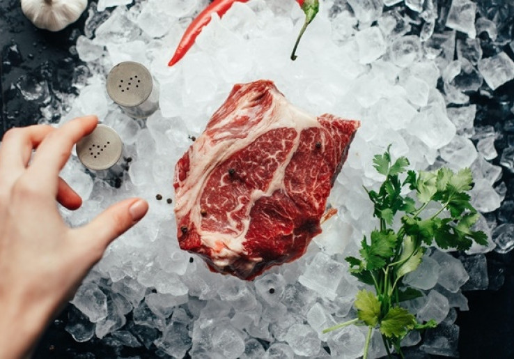 Tip Mengolah Daging Sapi Agar Tetap Juicy dan Empuk