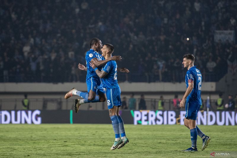 Libas Madura United di Final Leg Pertama, Persib Selangkah Amankan Gelar Juara Liga