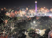 Monas Gelar Atraksi Air Mancur Menari saat Malam Tahun Baru