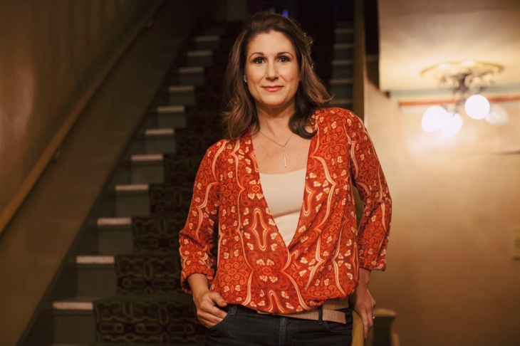 Stephanie J. Block memiliki berbagai prestasi. (Foto: The Interval)
