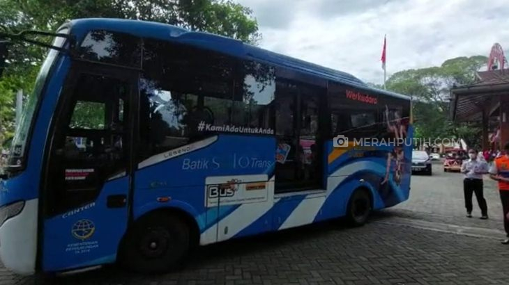 Gibran Tanggapi Wacana Pencabutan Tarif Gratis BST di Tengah Kenaikan Harga BBM