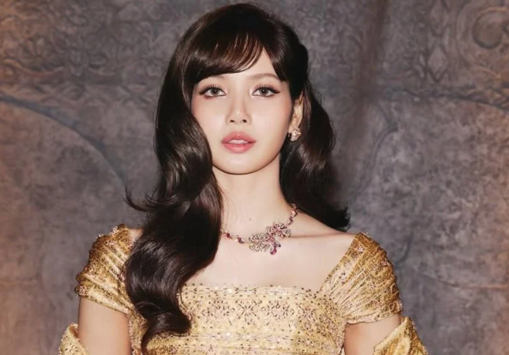 Lisa BLACKPINK Lempar Teka-Teki Single Berikutnya, Berawalan Huruf T