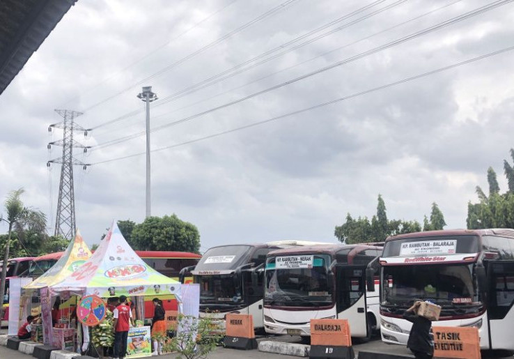 Mayoritas Bus Mudik di Kampung Rambutan Tidak Lolos Uji Ramp Check, Ban Vulkanisir