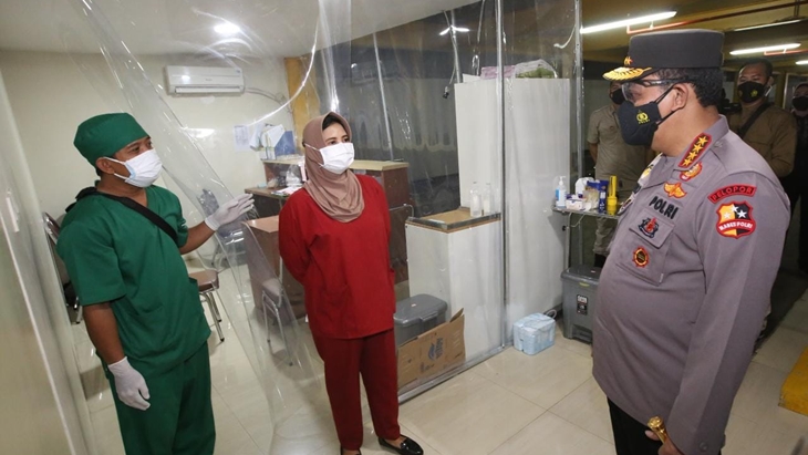 Cek Rumah Sakit Polri, Kapolri Listyo Minta Warga Harus Terlayani dengan Baik