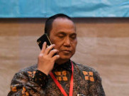 Mantan Pimpinan KPK Sebut Kerumunan Jokowi di Maumere Tidak Ada Unsur Pidana