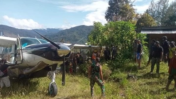 Angkut Beras Bantuan, Pesawat Smart Air Tergelincir di Intan Jaya Papua