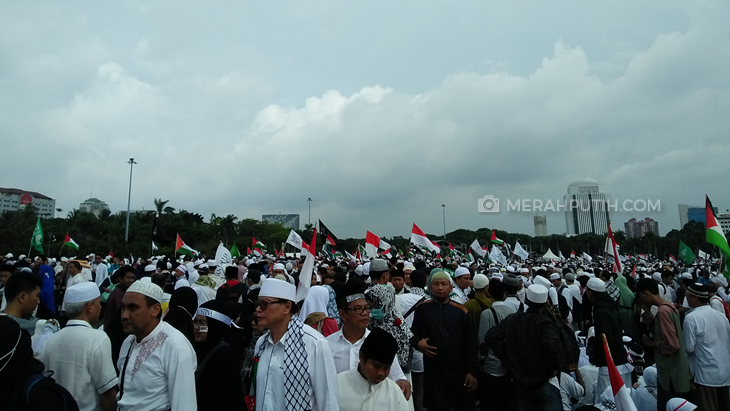 Aksi Bela Palestina: Ketua MUI Serukan Boikot Amerika jika Trump...