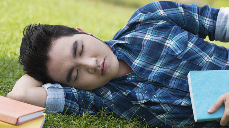 Tidur singkat juga penting agar istirahat lebih efektif (Foto: WebMD fit)