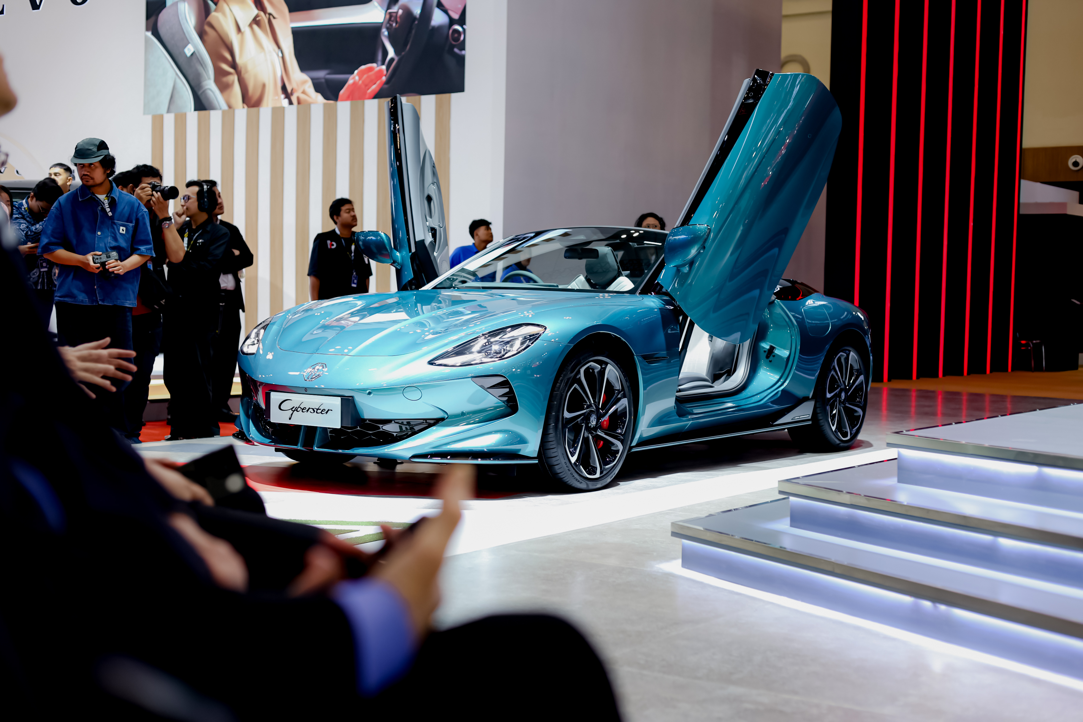 MG Cyberster kehadiran warna baru