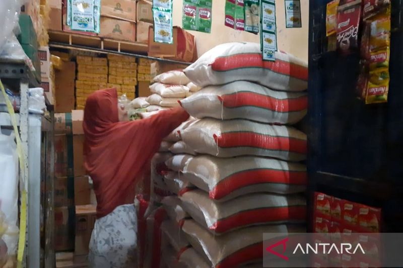 Bansos Beras Dilanjutkan Setelah Pencoblosan