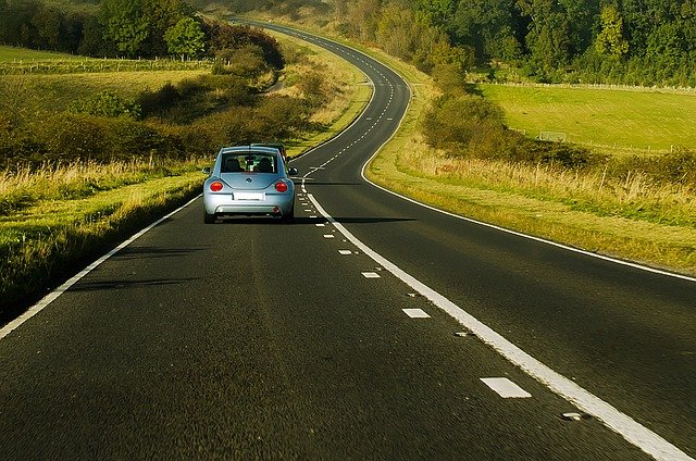 Cari jenis mobil sesuai kebutuhan. (Foto pixabay/PublicDomainPictures)