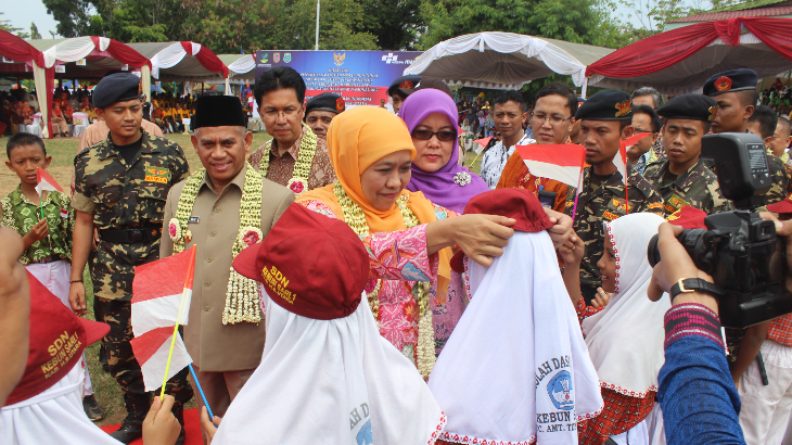 Maju di Pilgub Jatim, Khofifah Masih Tunggu Komunikasi Parpol Pengusung