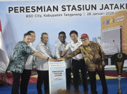 Menhub Dudi Purwagandhi Resmikan Stasiun Jatake Perluas Jangkauan KRL Jabodetabek  