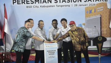Menhub Dudi Purwagandhi Resmikan Stasiun Jatake Perluas Jangkauan KRL Jabodetabek  