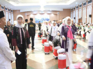 Lepas Kloter Pertama, Pemprov DKI Minta Jemaah Calon Haji Taati Aturan di Arab