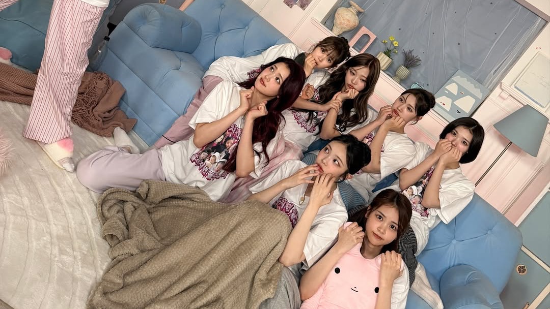 Hadirkan Single 'Flutter', Hearts2Hearts Ajak Pendengar Berani Mengungkapkan Cinta